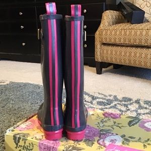 Joules gray and pink waterproof rain boots size 7